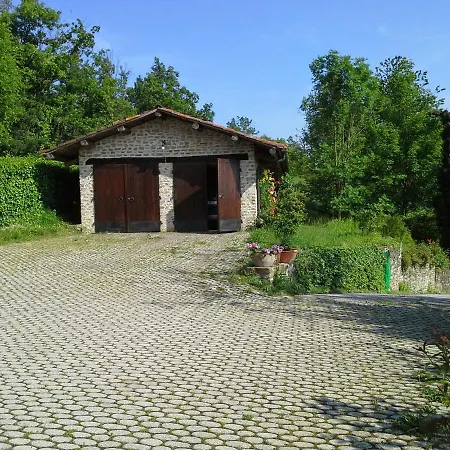 Malgre Bed & Breakfast *